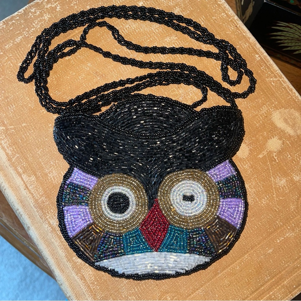 Beaded Owl Design Coin Bag - Black and Multicolor